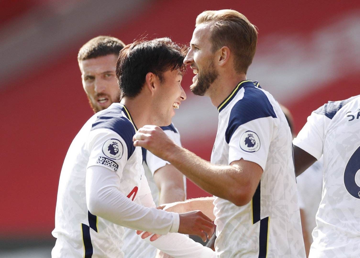 “体毛级”精准度毁了世界杯？盘点本届世杯VAR争议时刻